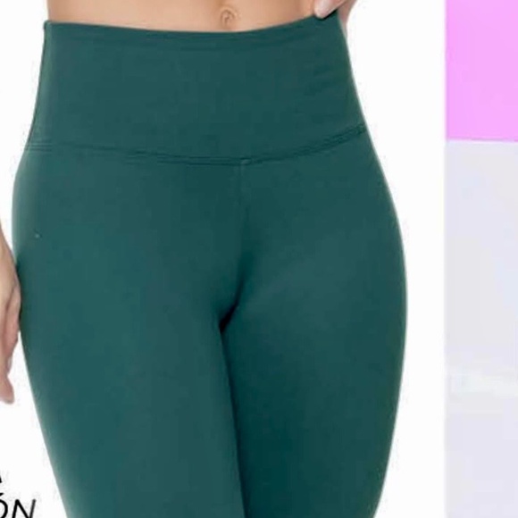 Leggings (High waist compression) - Picture 1 of 9